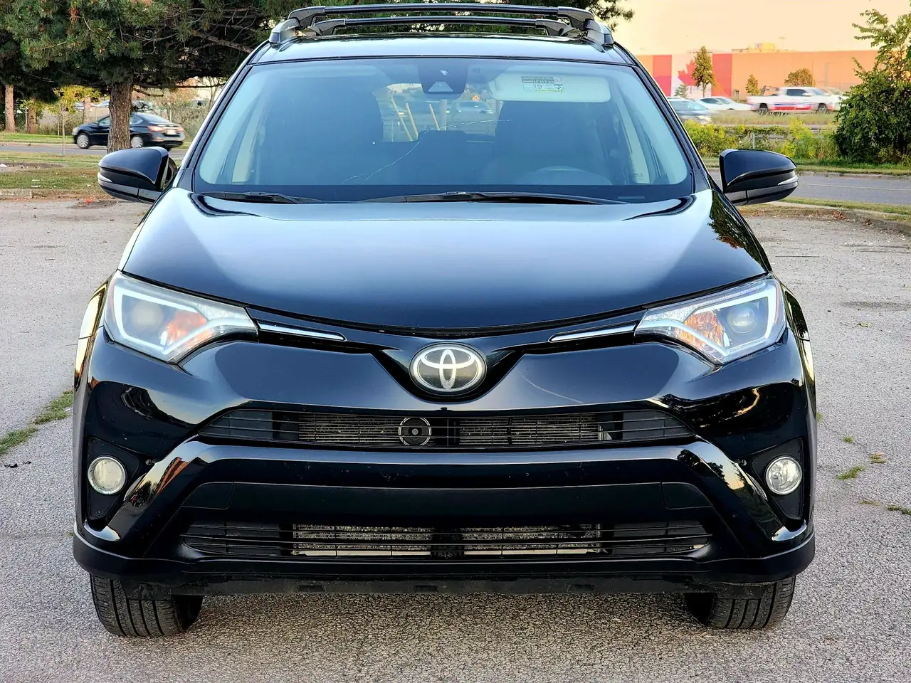Toyota RAV 4 снимка Toyota RAV 4