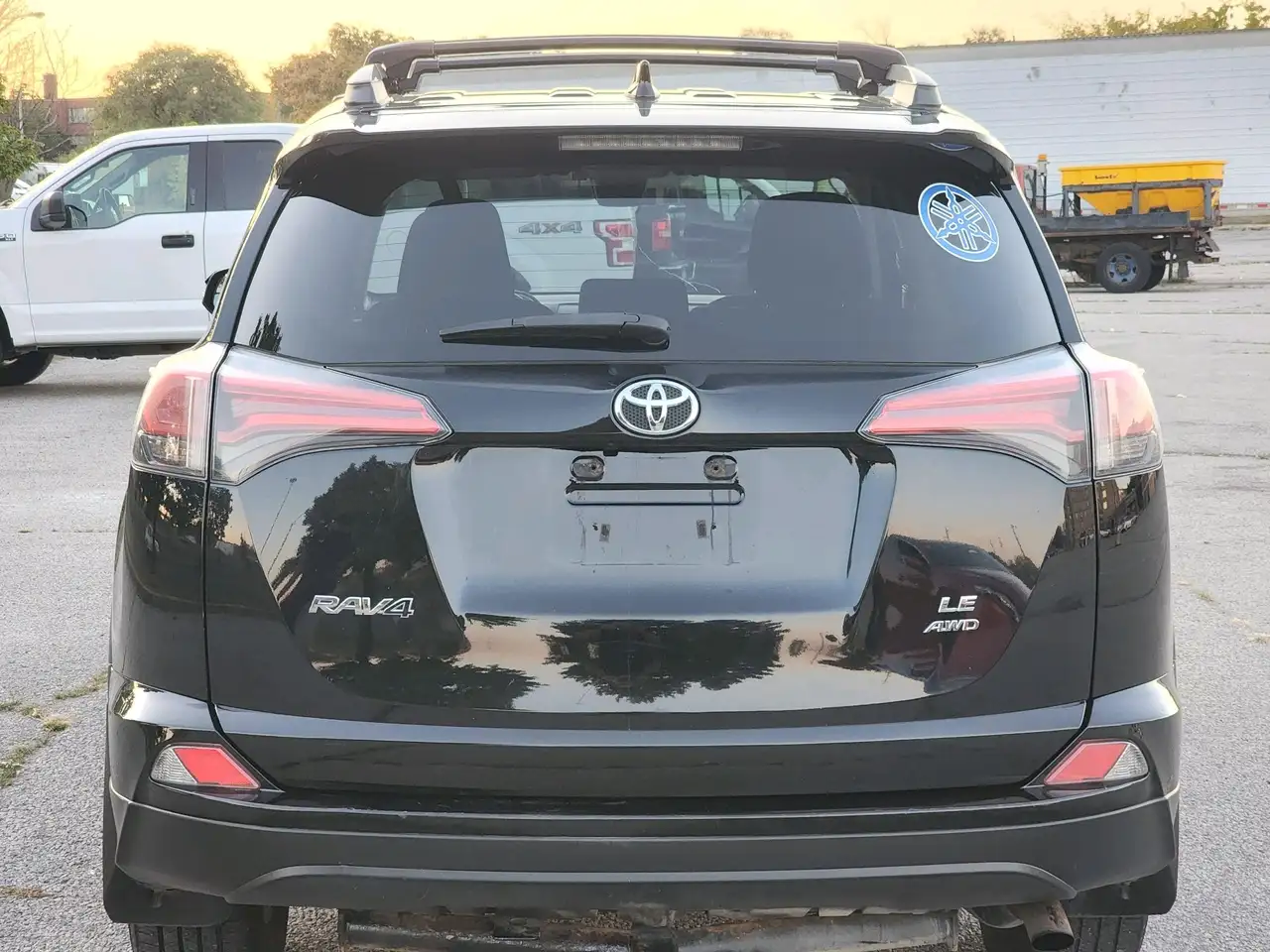 Toyota RAV 4 снимка Toyota RAV 4