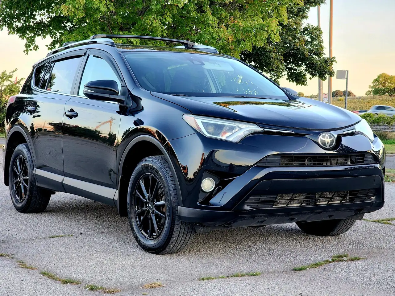 2017 Toyota RAV 4