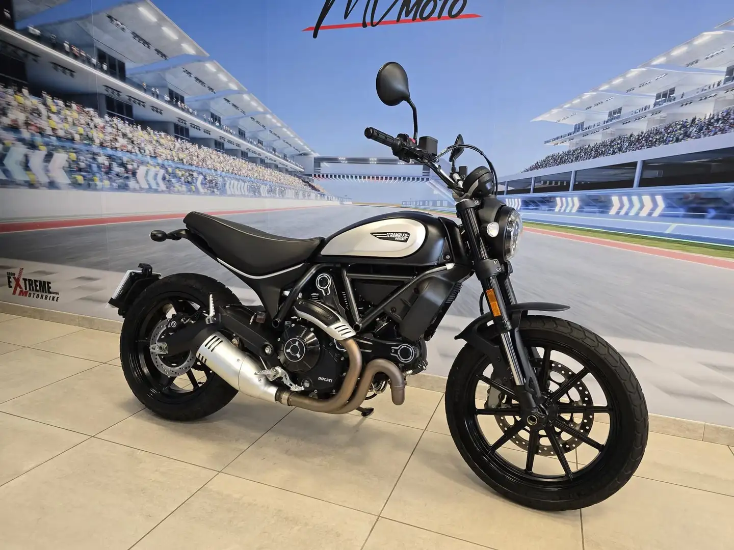 Ducati Scrambler "Dark" - Km 2770 - 2