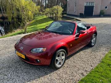 1.8 EXECUTIVE NL-auto 117.000km NAP Leer / Stoelve