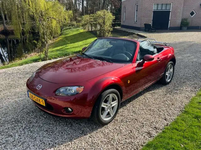 Mazda MX-5 1.8 EXECUTIVE NL-auto 117.000km NAP Leer / Stoelve
