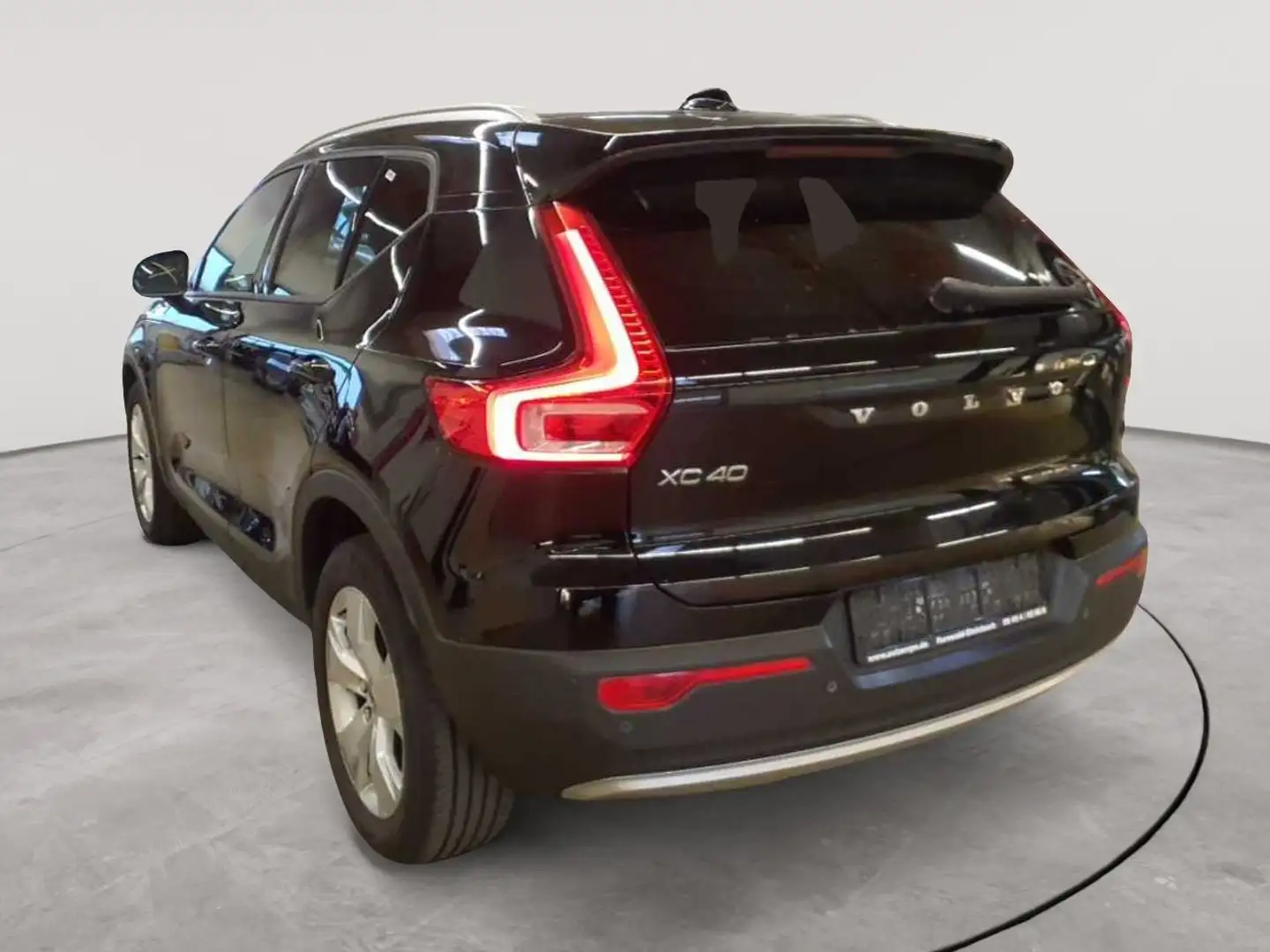 Volvo XC40 XC40 D4 AWD Geartronic Momentum Pro Navi Schwarz - 2