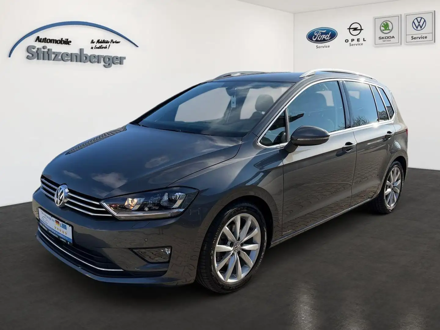 Volkswagen Golf Sportsvan Highline 1.4 TSI DSG *AHK*RFK Grijs - 1