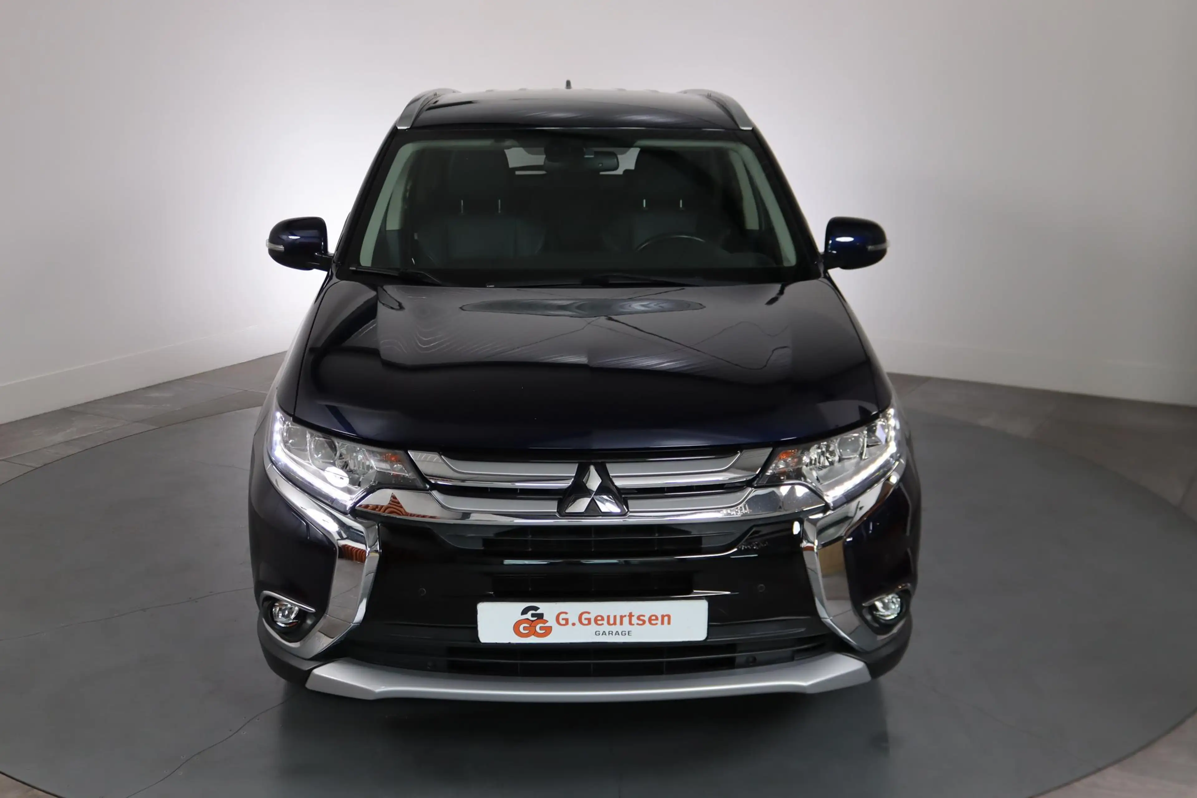 Mitsubishi Outlander 2.0 Executive Edition 7-Persoons Trekhaak, Alcanta — photo 13