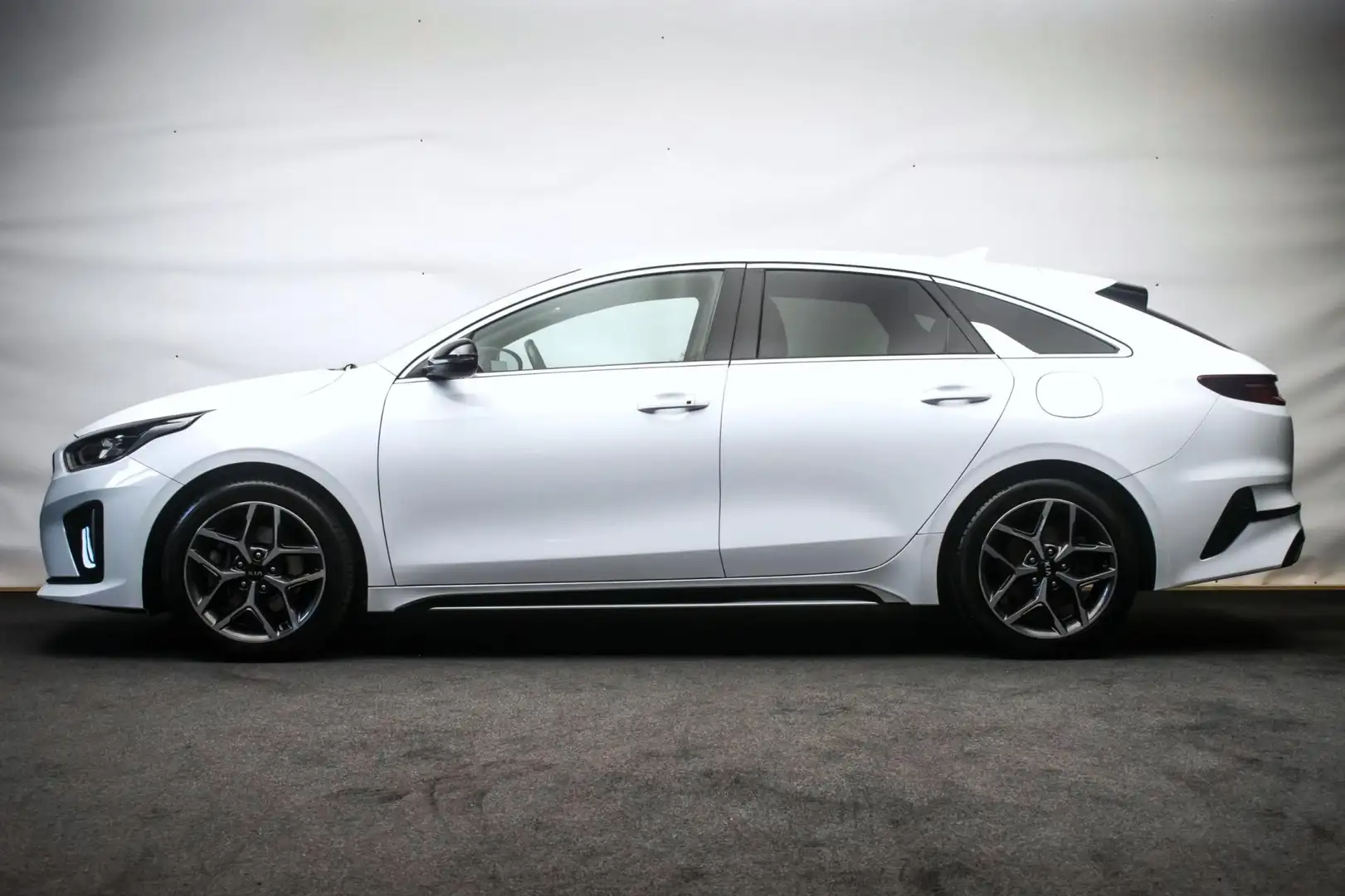 Kia ProCeed / pro_cee'd 1.0 T-GDI GT-PlusLine [ JBL Memory Digital Dash Ke Wit - 2