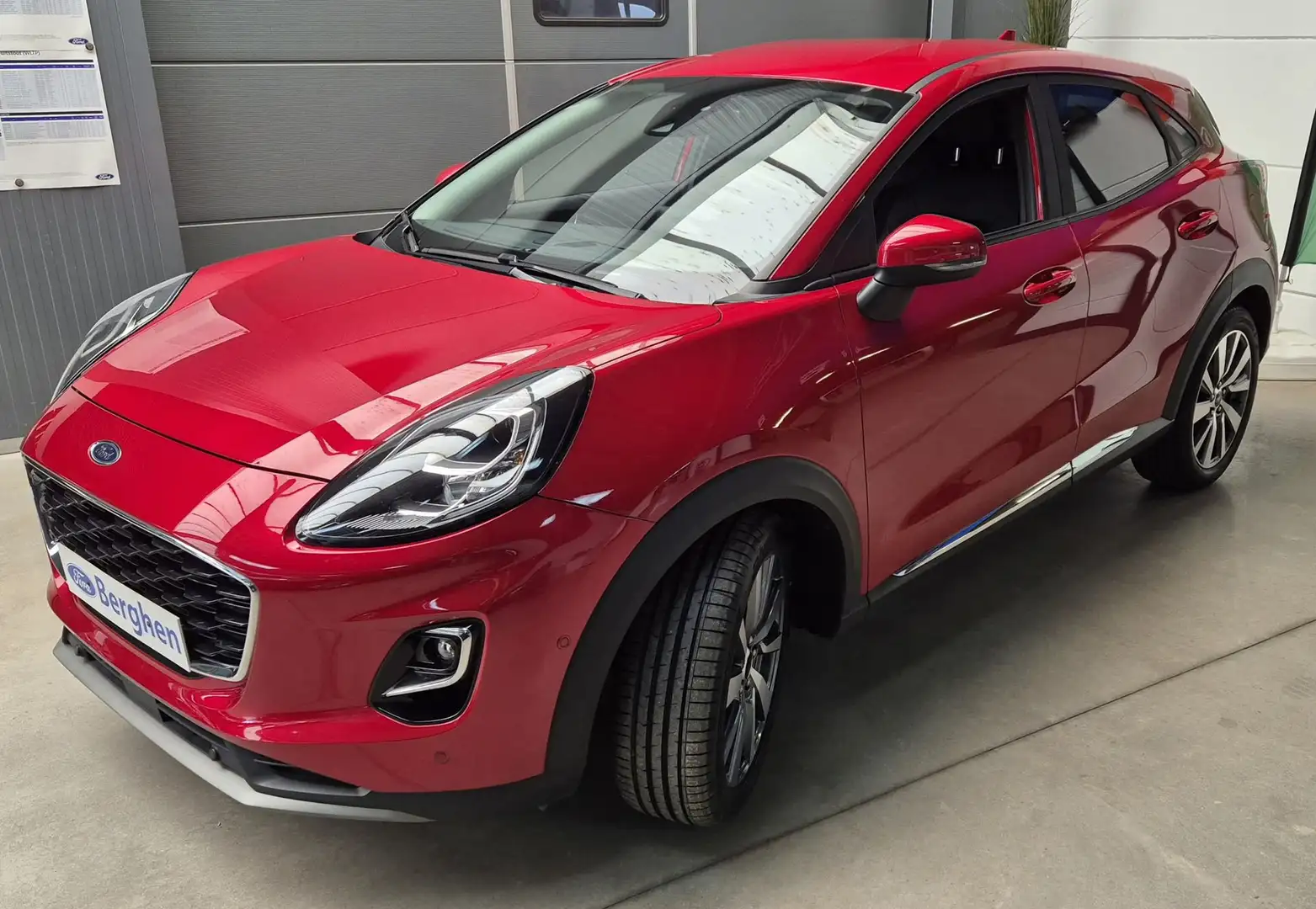 Ford Puma Ecoboost mHEV Titanium X Rouge - 2