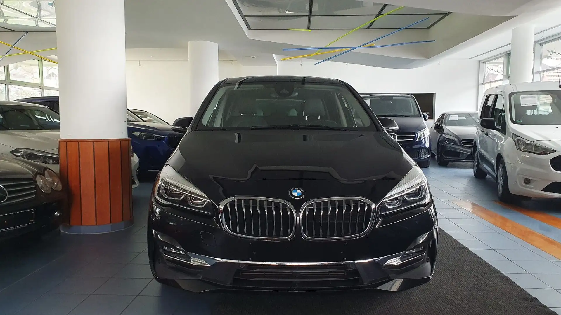 BMW 218 218d LuxuryLine/ACC/Business/HiFi/Leder/LED/Navi Schwarz - 2