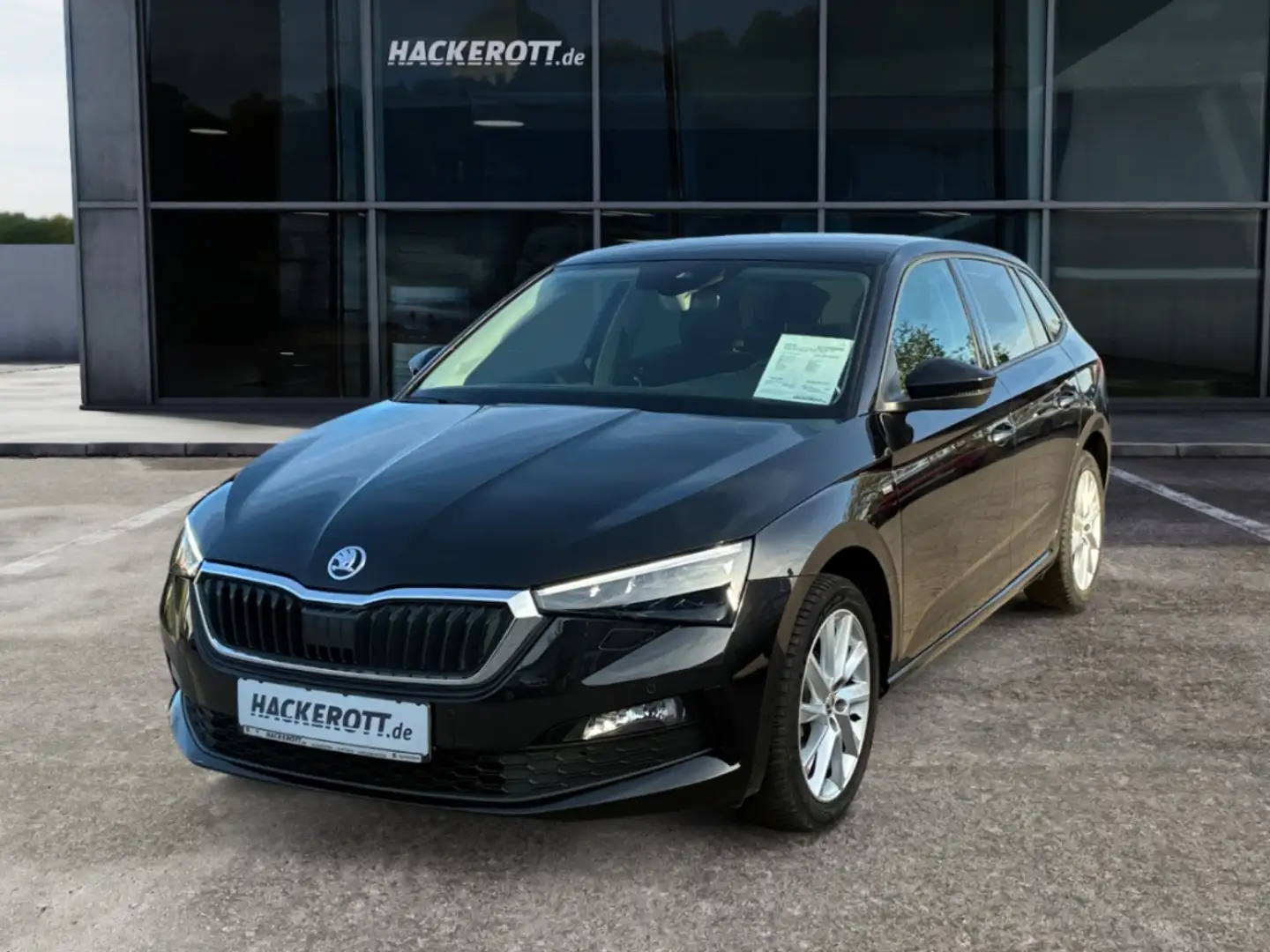 Skoda Scala Tour 1.0 TSI LED Rückfahrkamera Tempomat Szhzg Schwarz - 1