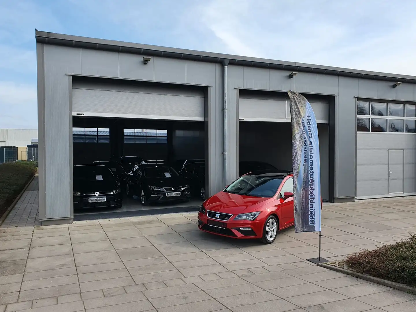 Ford Transit /Tourneo Titanium/Xenon/Navi/AHK/8-Sitzer Orange - 2