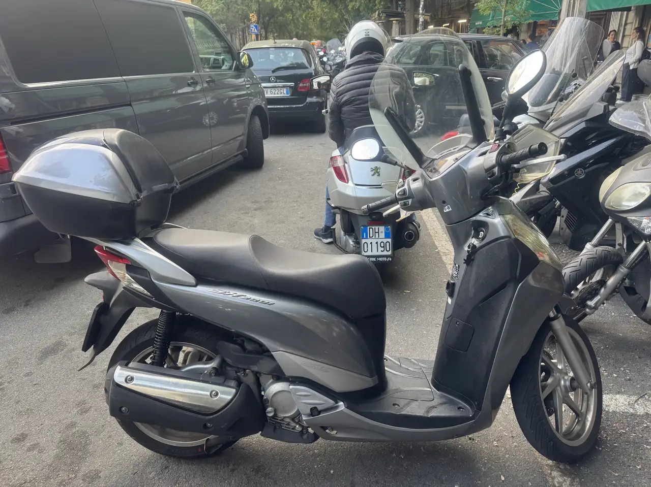 Honda SH 300