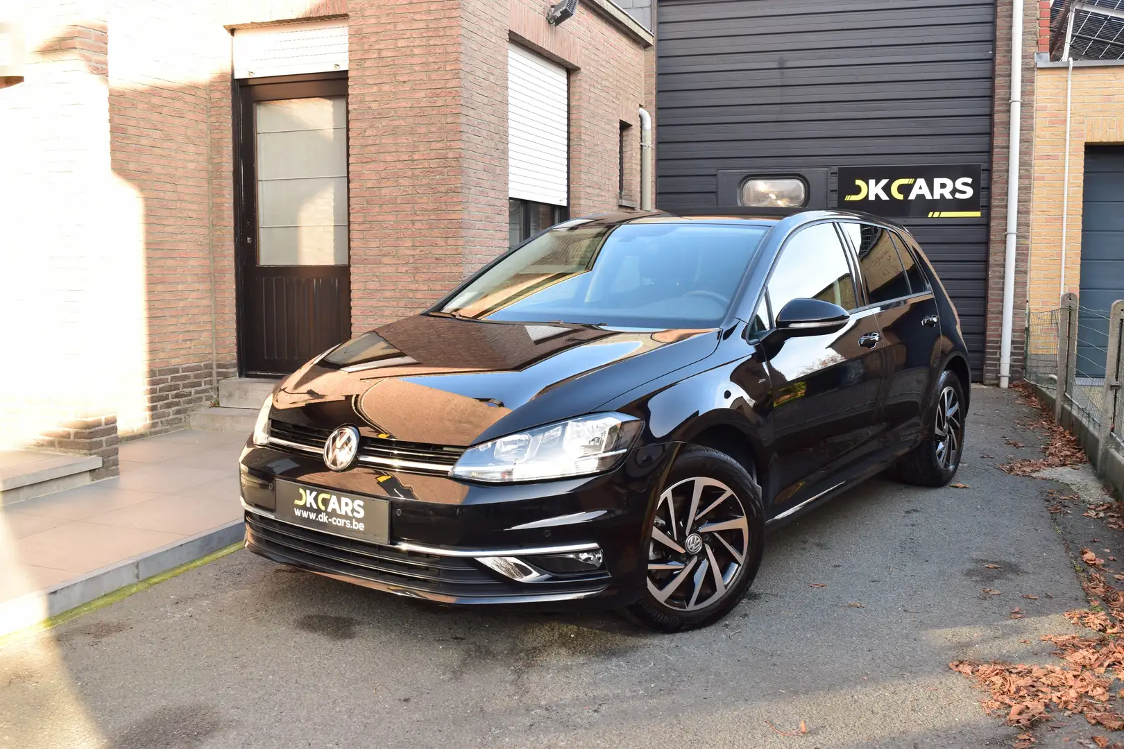 Volkswagen Golf 1.5 TSI Join - NAVI / CR-CONTR / CAMERA / 17"ALU Noir - 1
