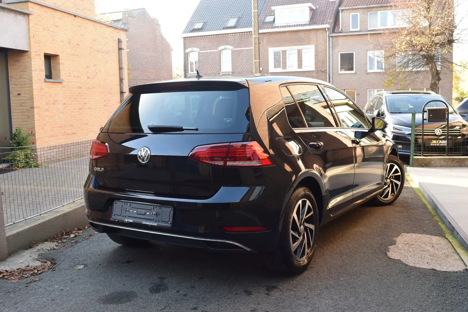 Volkswagen Golf 1.5 TSI Join - NAVI / CR-CONTR / CAMERA / 17"ALU Noir - 2