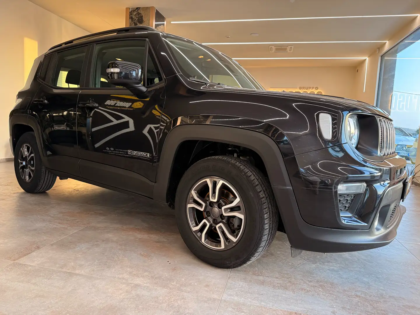 Jeep Renegade Renegade 1.6 mjt Longitude 2wd 120cv ddct Noir - 2