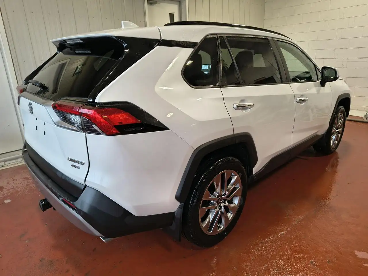 Toyota RAV 4 снимка Toyota RAV 4