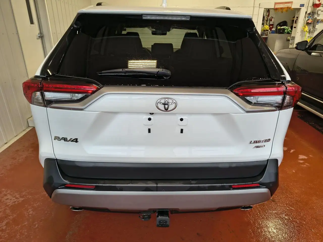 Toyota RAV 4 снимка Toyota RAV 4