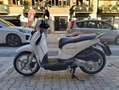 Aprilia Scarabeo 125 i.e. Wit - thumbnail 3