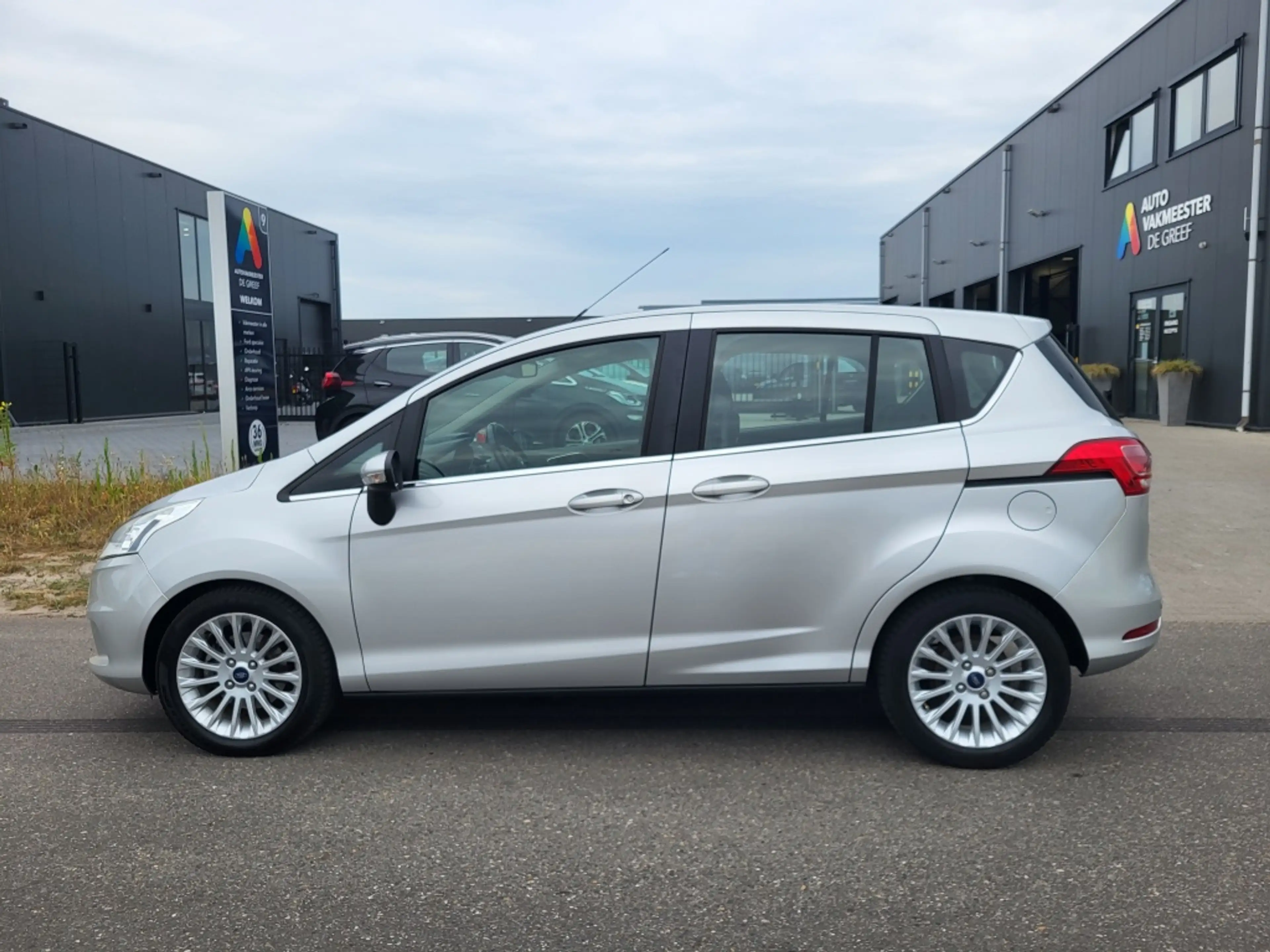 Ford B-Max 1.0 Ecoboost 100 pk Titanium Camera Parkeersensore — photo 5