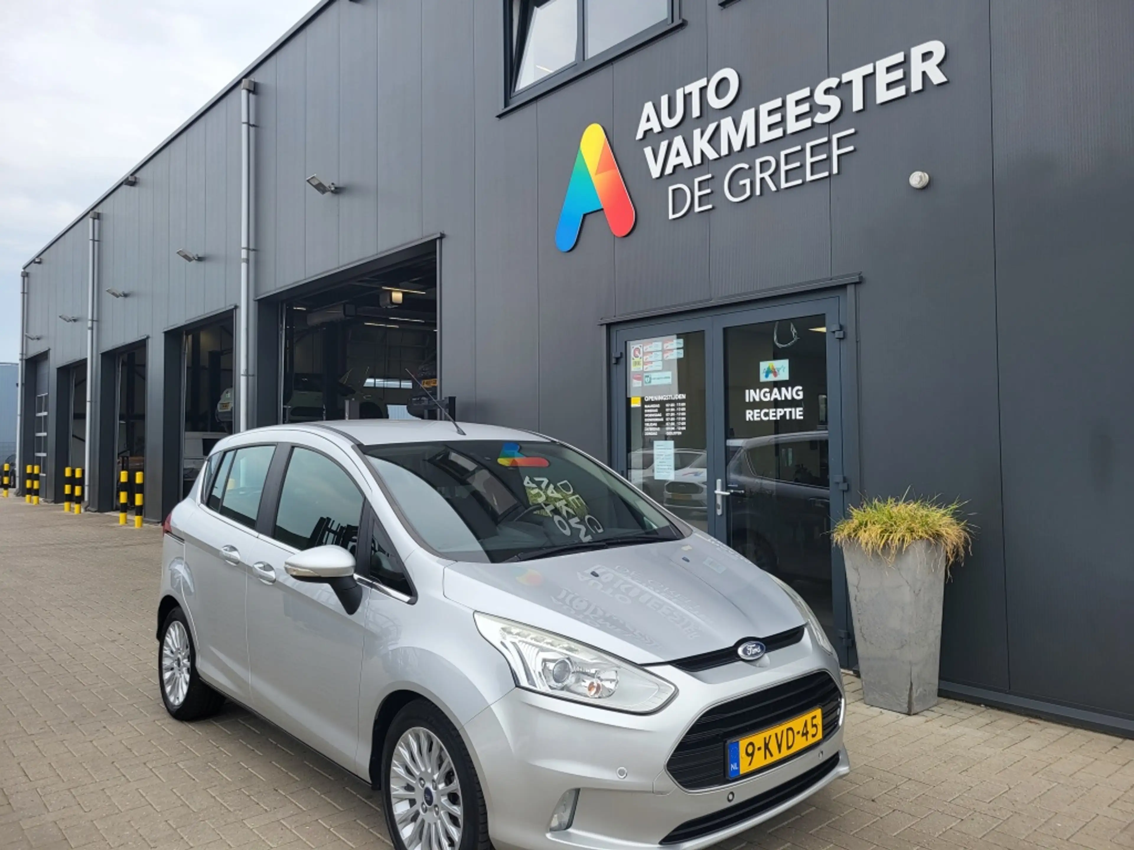 Ford B-Max 1.0 Ecoboost 100 pk Titanium Camera Parkeersensore — photo 3