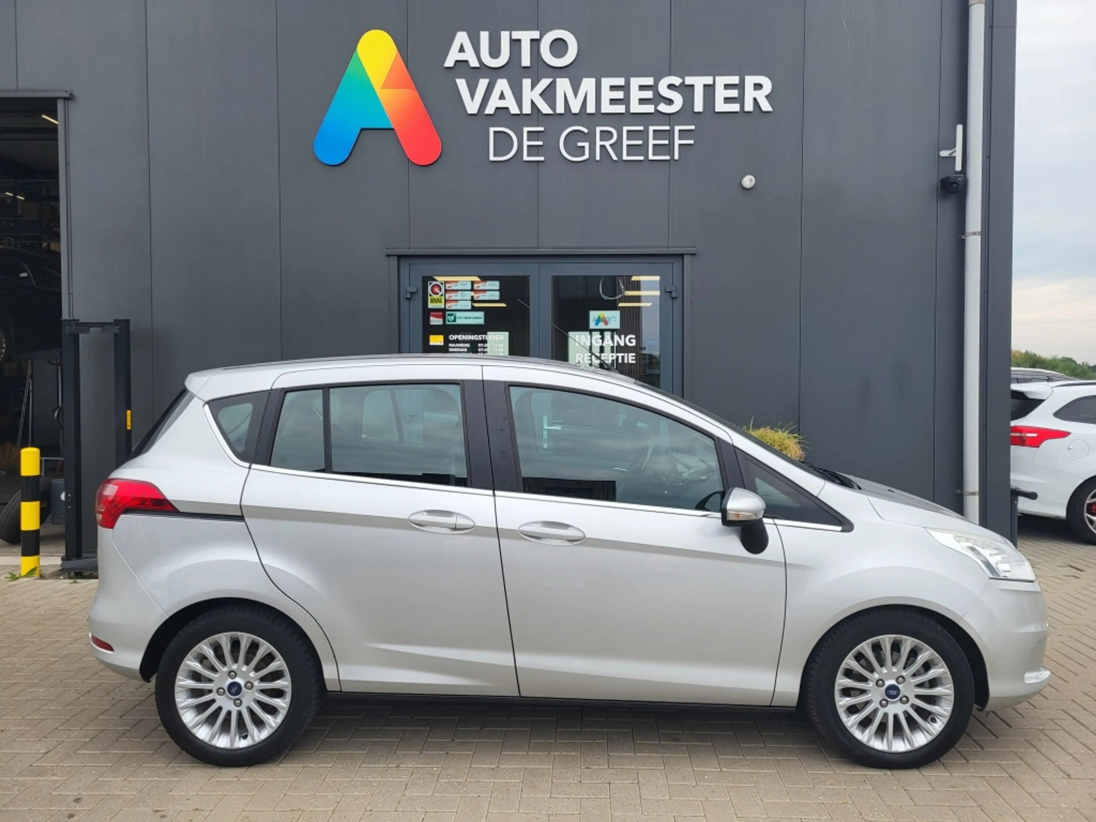 Ford B-Max 1.0 Ecoboost 100 pk Titanium Camera Parkeersensore — photo 4