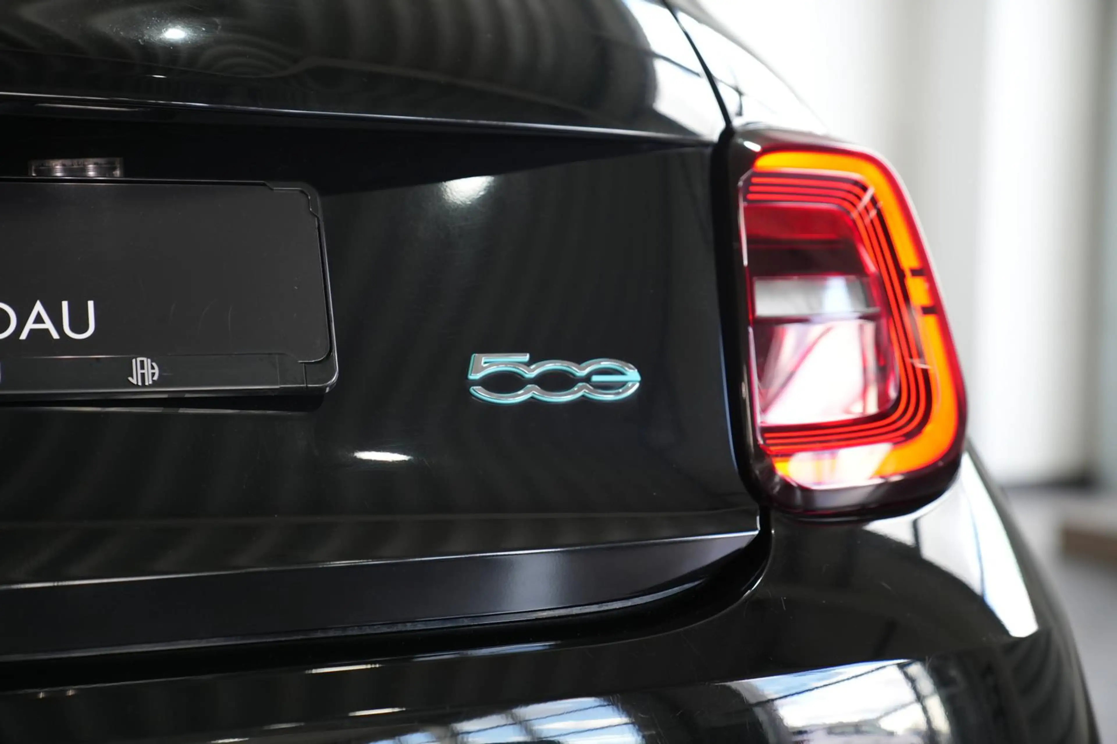 Fiat 500e 500 e Action — photo 12