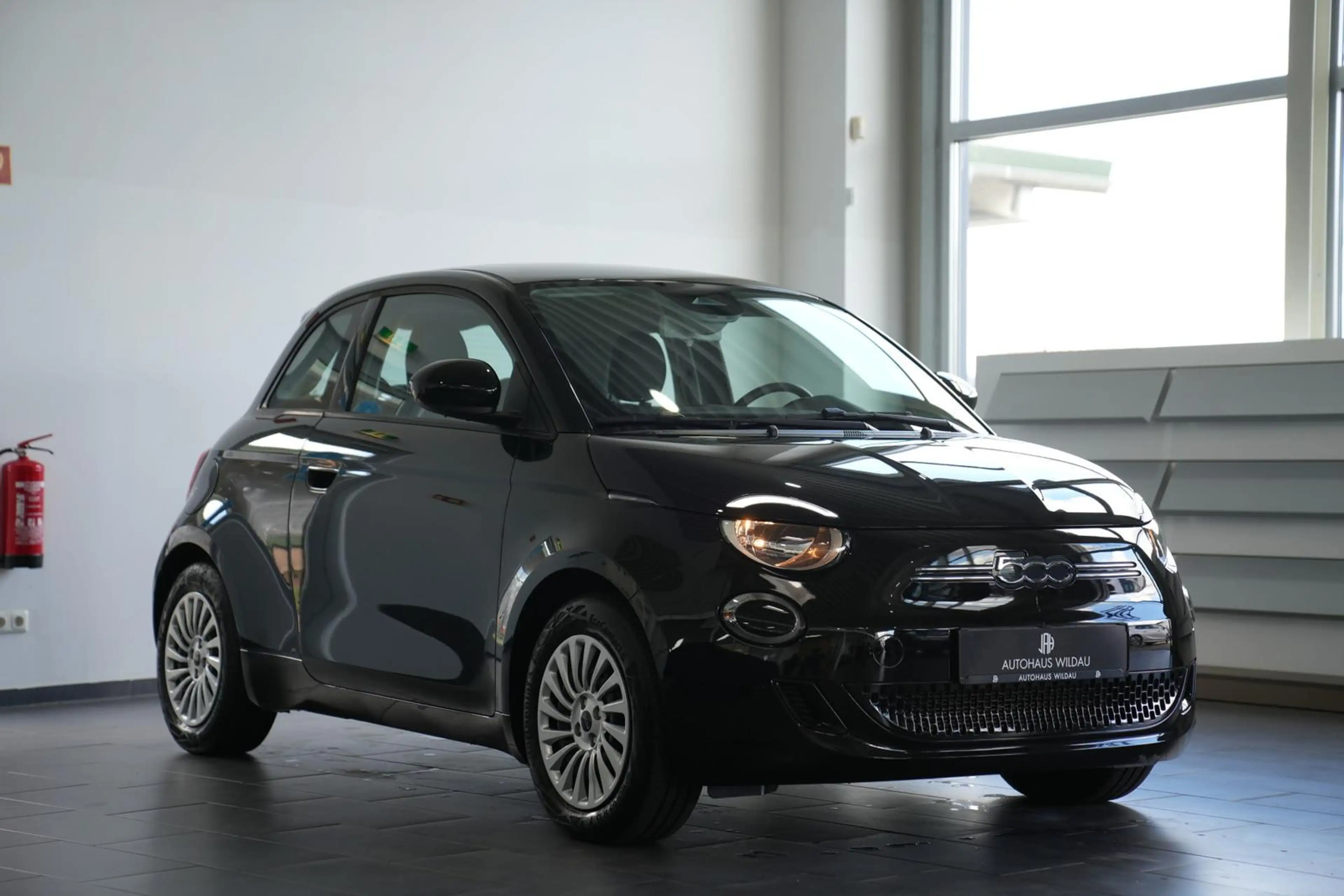 Fiat 500e 500 e Action — photo 5