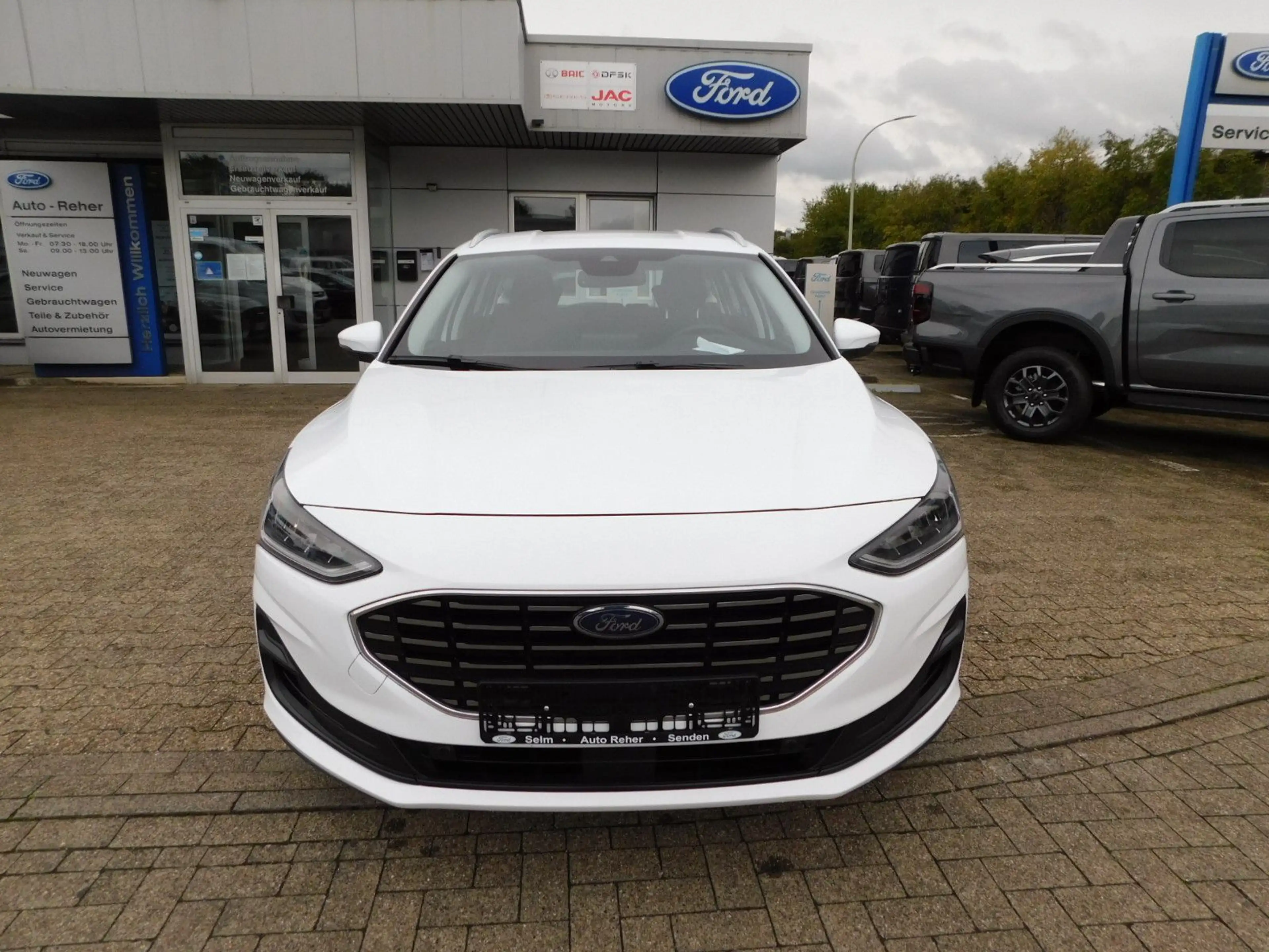 Ford Focus Turnier Titanium Automatik — photo 2
