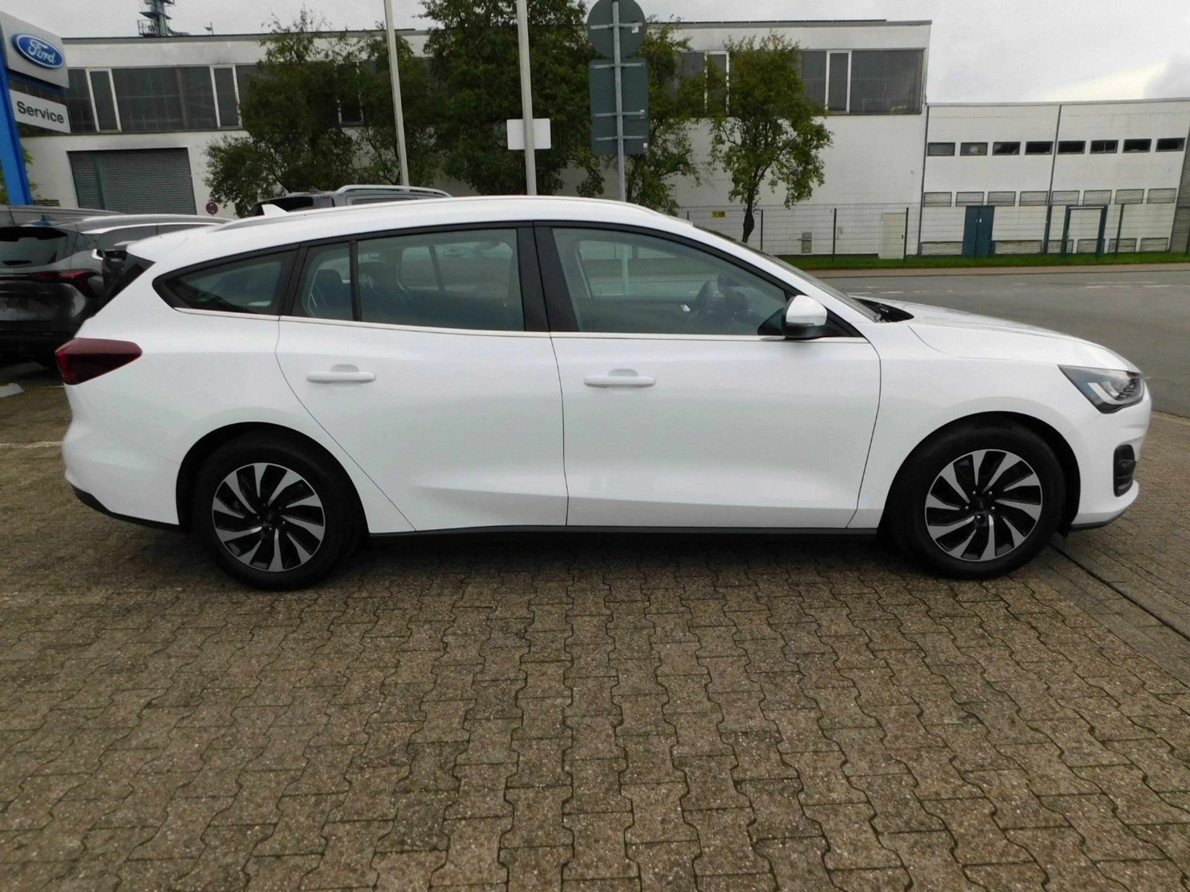 Ford Focus Turnier Titanium Automatik — photo 8