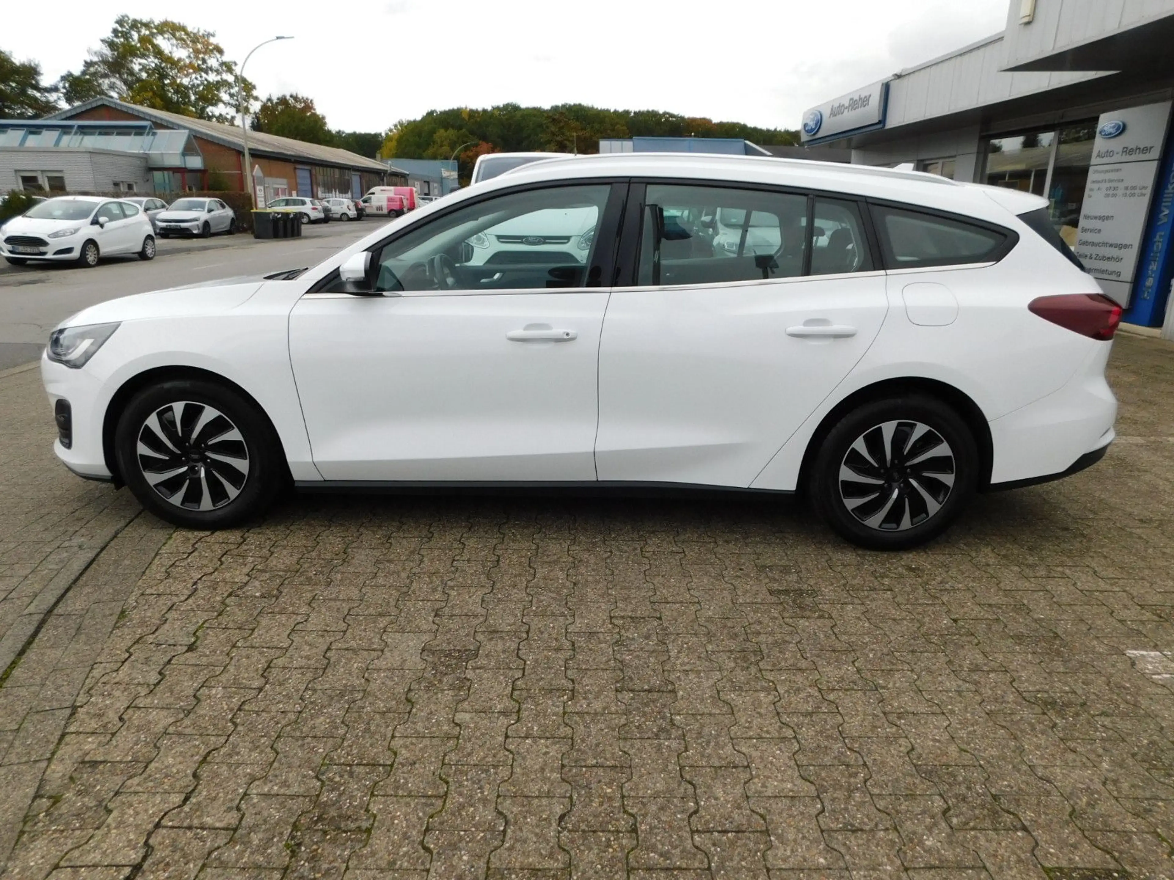 Ford Focus Turnier Titanium Automatik — photo 7