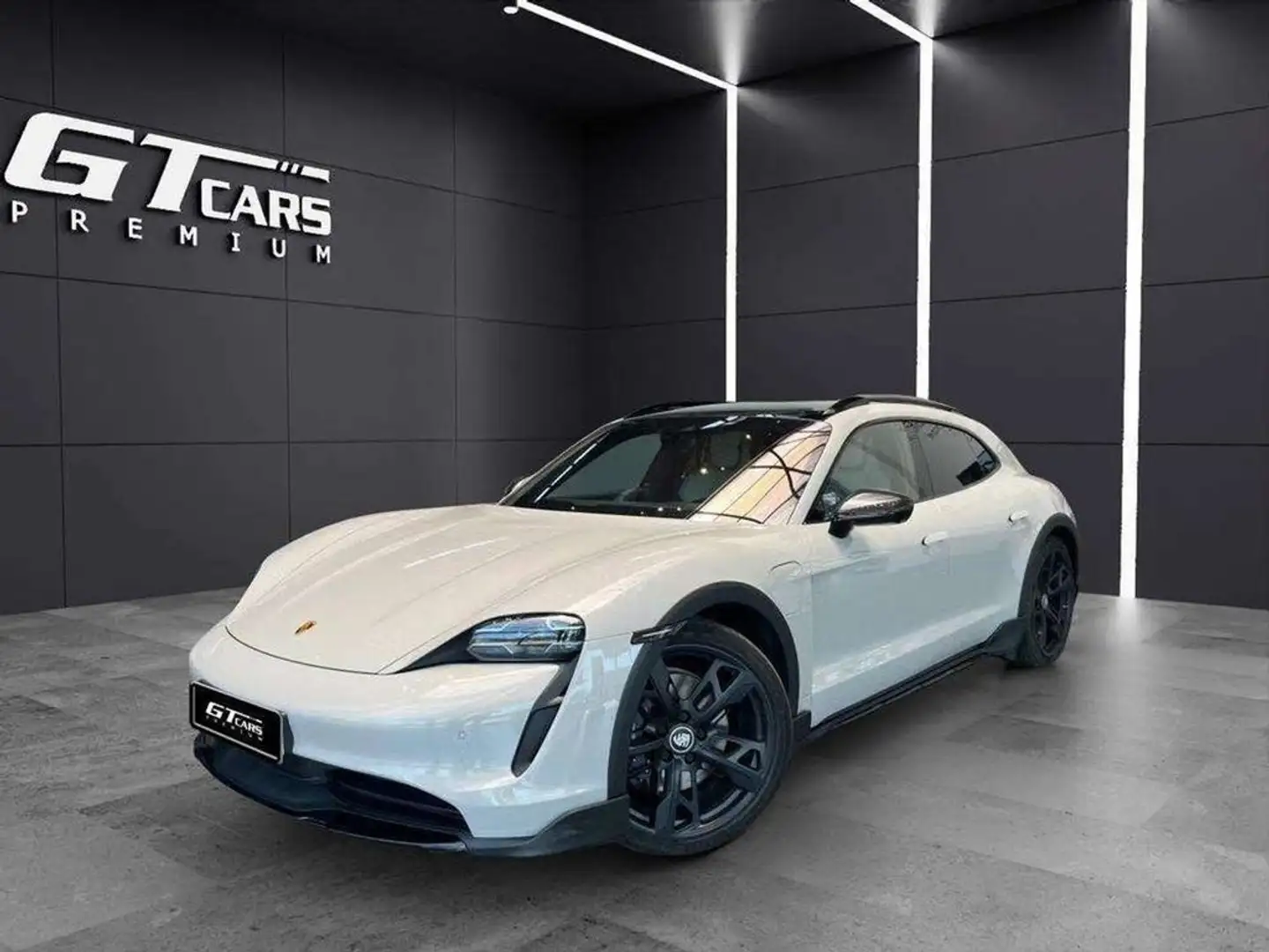 Porsche Taycan 4 Cross Turismo Blanc - 2