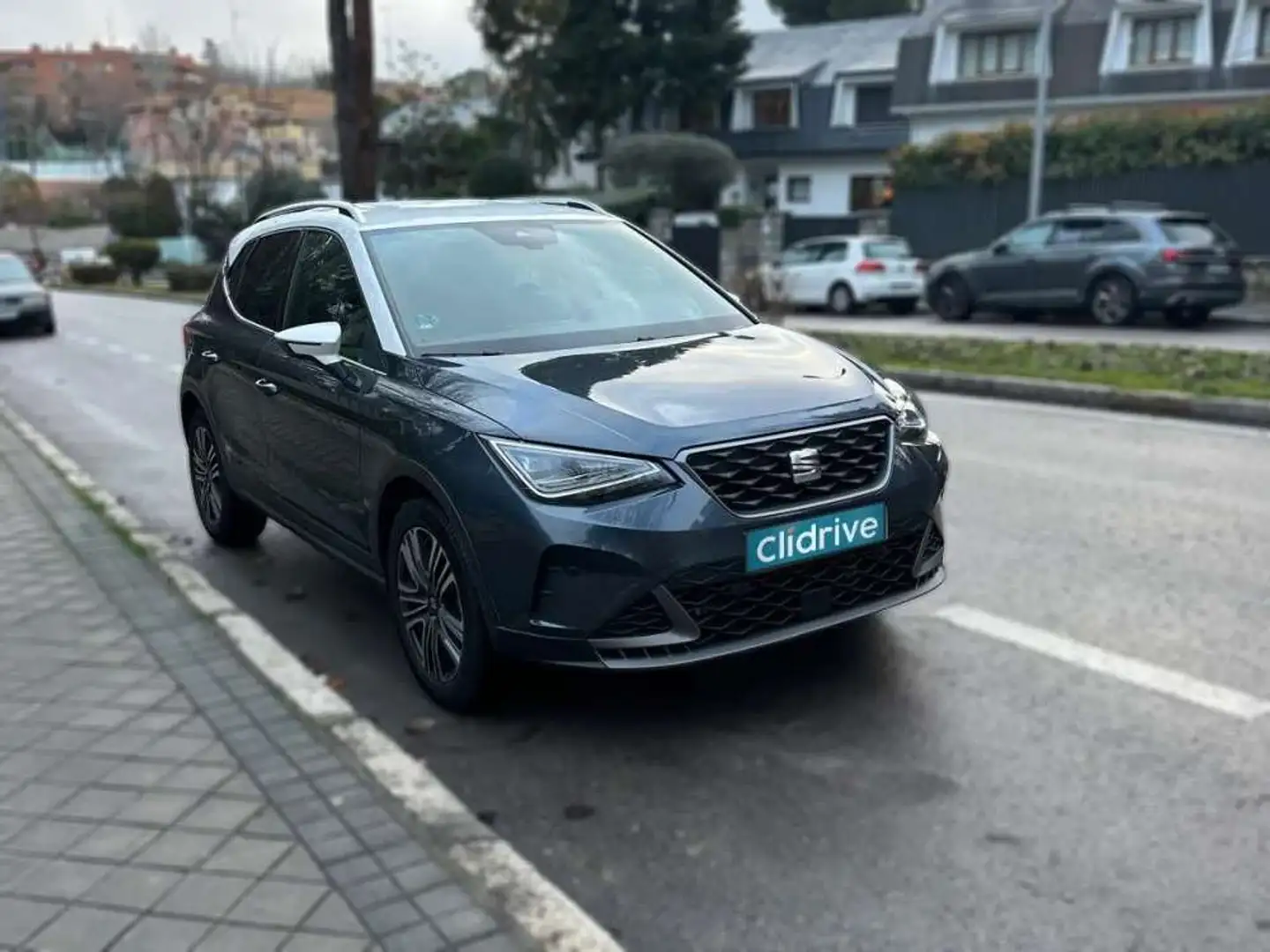 SEAT Arona 1.0 TSI FR Gris - 1