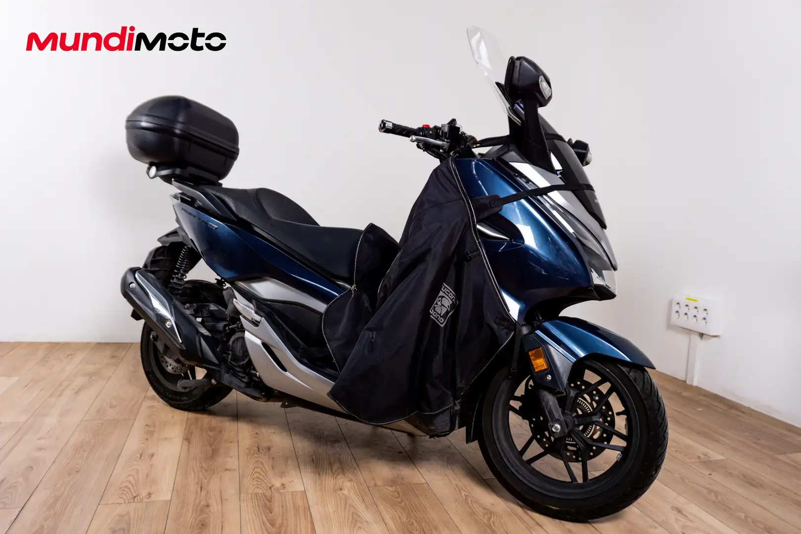Honda Forza 300 - 2