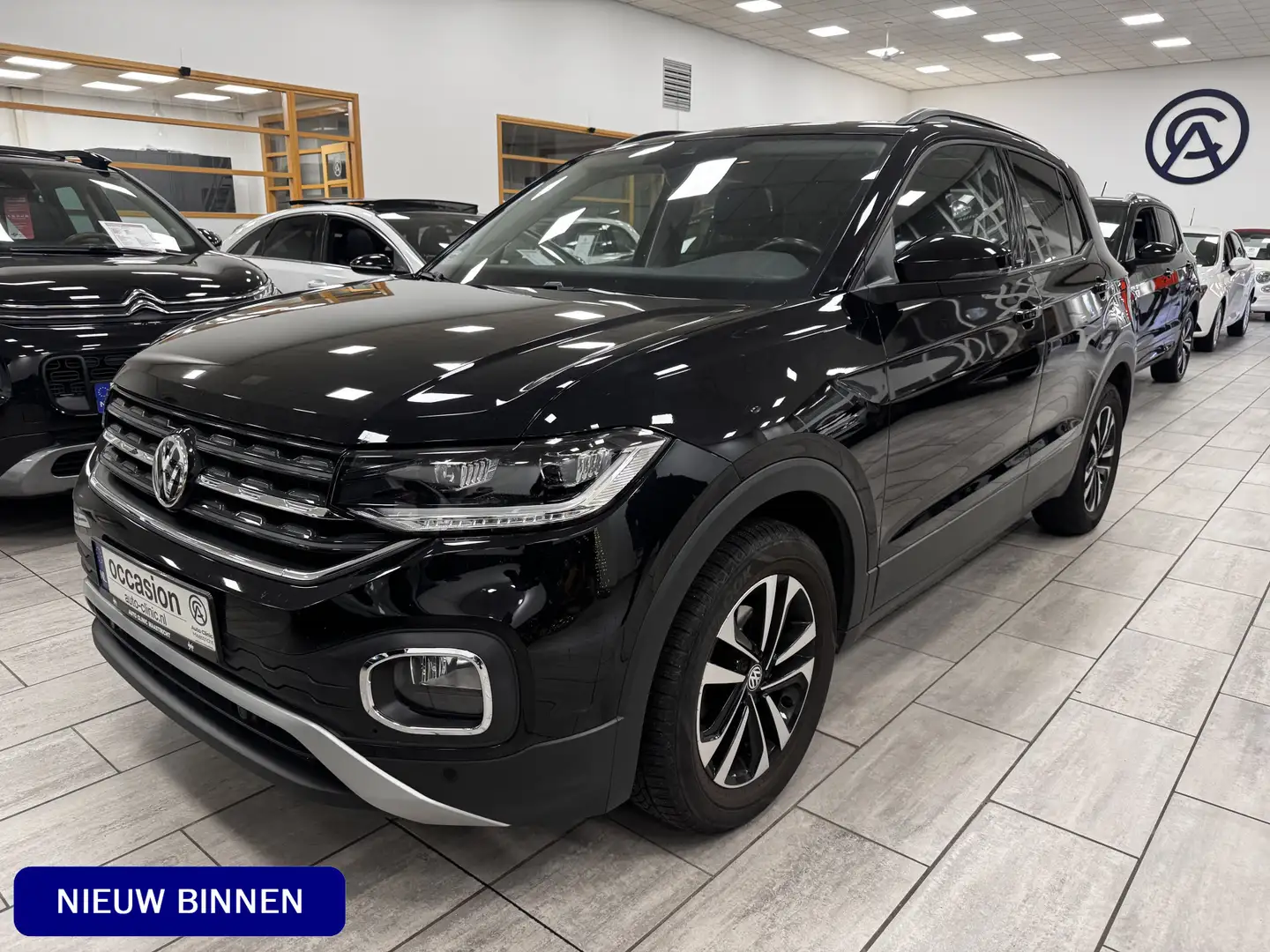 Volkswagen T-Cross 1.0 TSI united NAVI / FULL LED / CRUISE / WINTERPA Zwart - 1