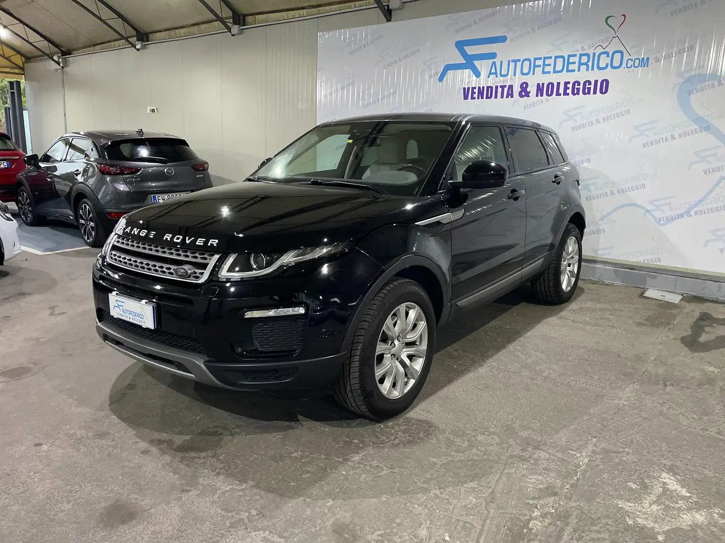 Land Rover Range Rover Evoque Range Rover Evoque 5p 2.0 td4 Pure 150cv auto my18 Nero - 1