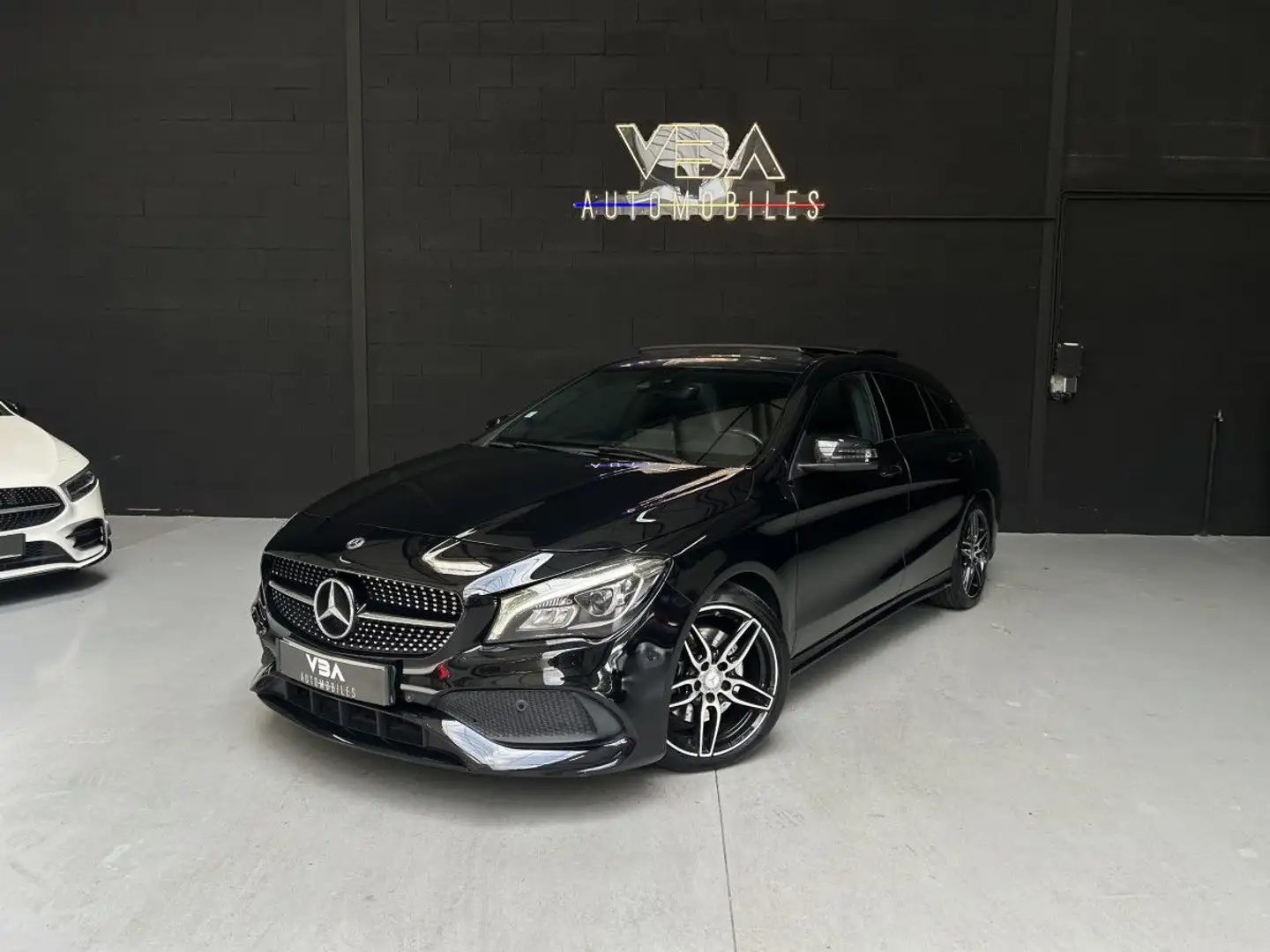 Mercedes-Benz CLA 220 Classe 220 d Fascination BA7 Noir - 1