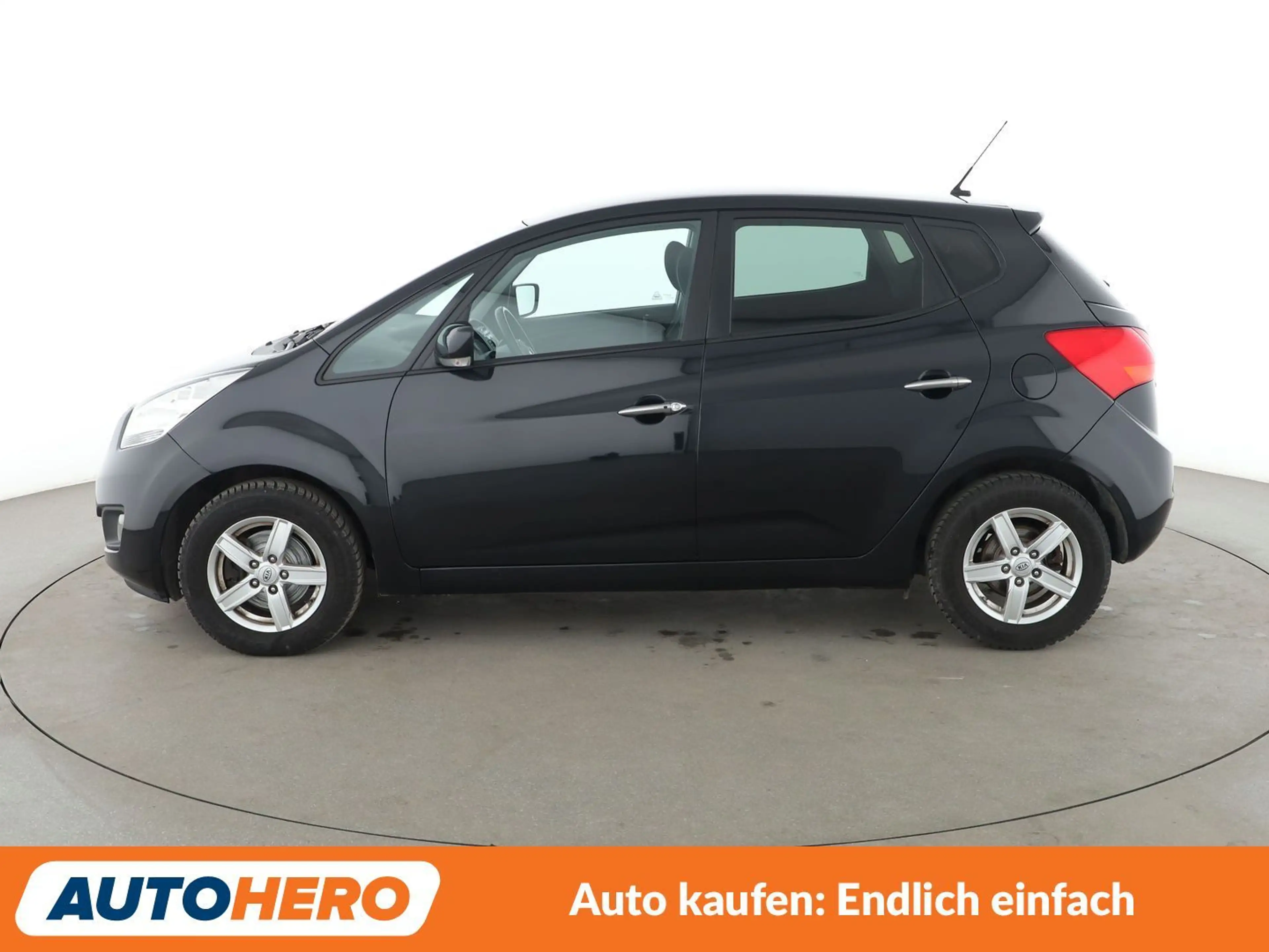 Kia Venga 1.6 Dream Team*PDC*SHZ*ALU*KLIMA*BLUETOOTH* — photo 3