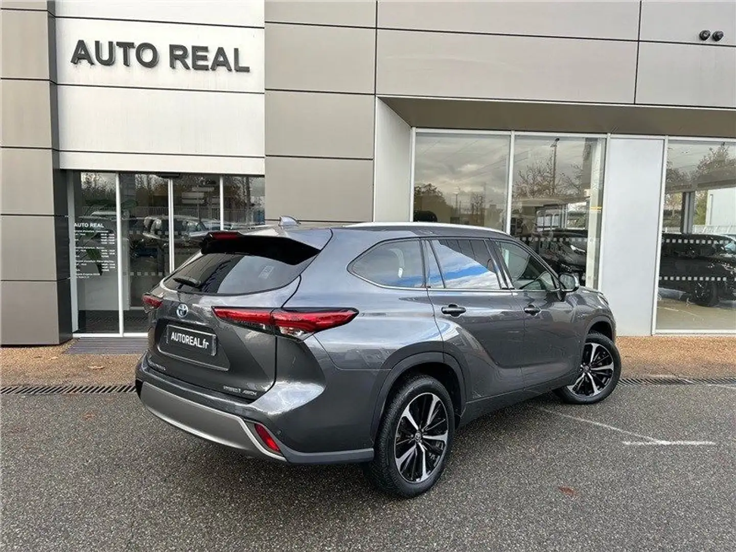Toyota Highlander HYBRIDE Hybride 248 ch AWD-i Lounge Gris - 2