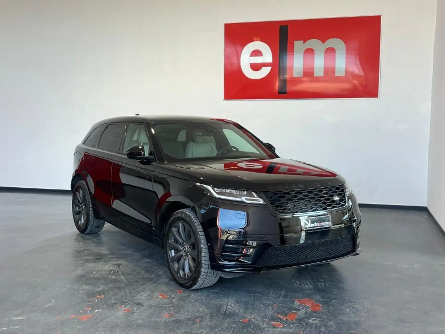 Land Rover Range Rover Velar Range Rover Velar 2.0D I4 180 CV R-Dynamic SE Nero - 2