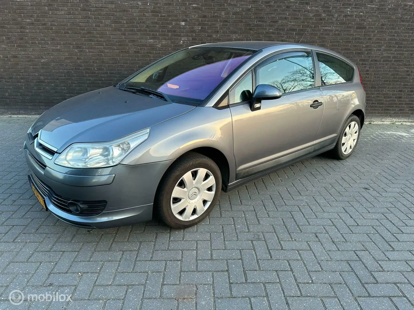 Citroen C4 Coupé 1.6-16V VTS|Nieuwe Apk|Trekhaak| Gris - 1