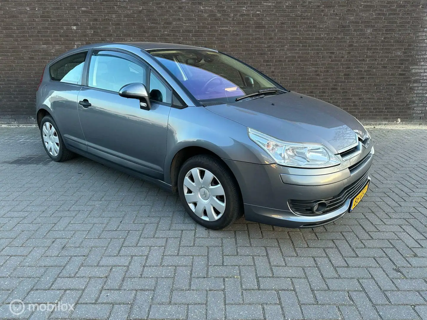 Citroen C4 Coupé 1.6-16V VTS|Nieuwe Apk|Trekhaak| Gris - 2