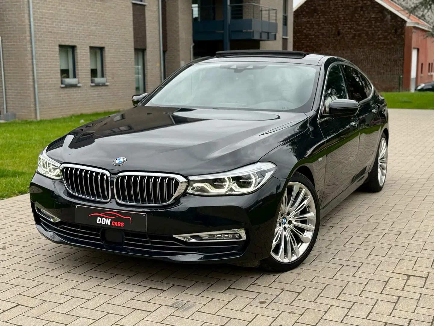BMW 630 dA | FULL OPTION | CARNET COMPLET BMW | Black - 1