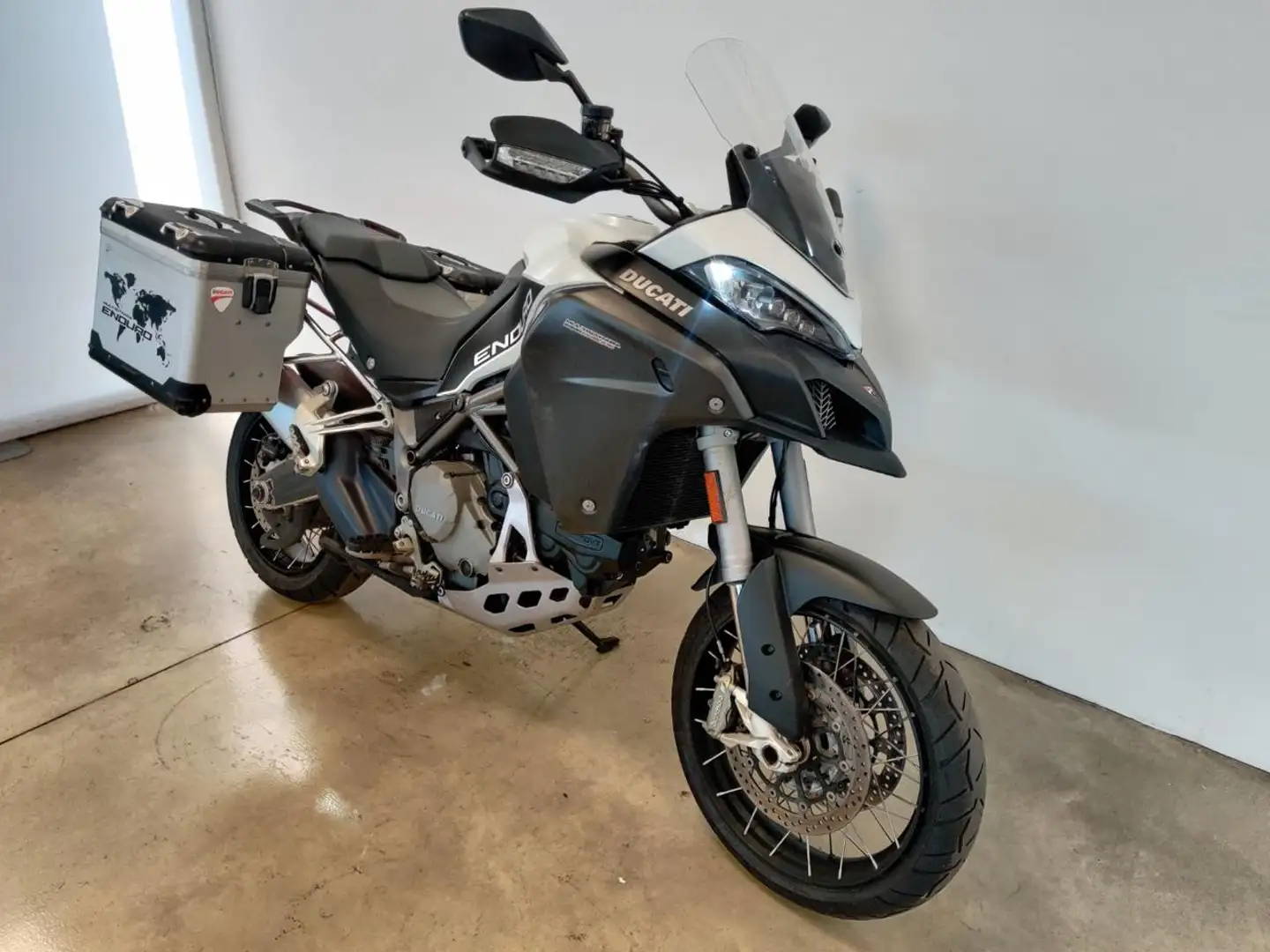 Ducati Multistrada 1200 ENDURO WHITE Blanc - 2