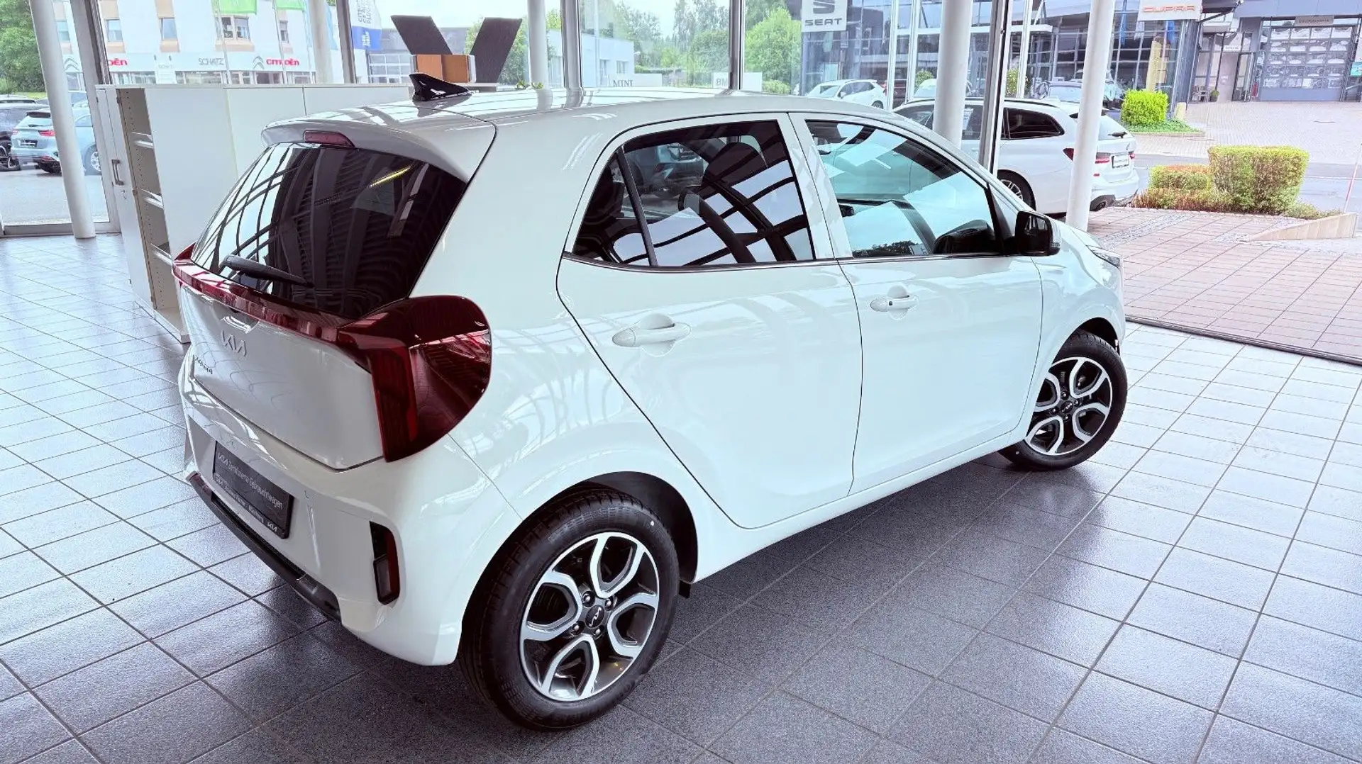 Kia Picanto 1.2  Spirit 2024 Alb - 2