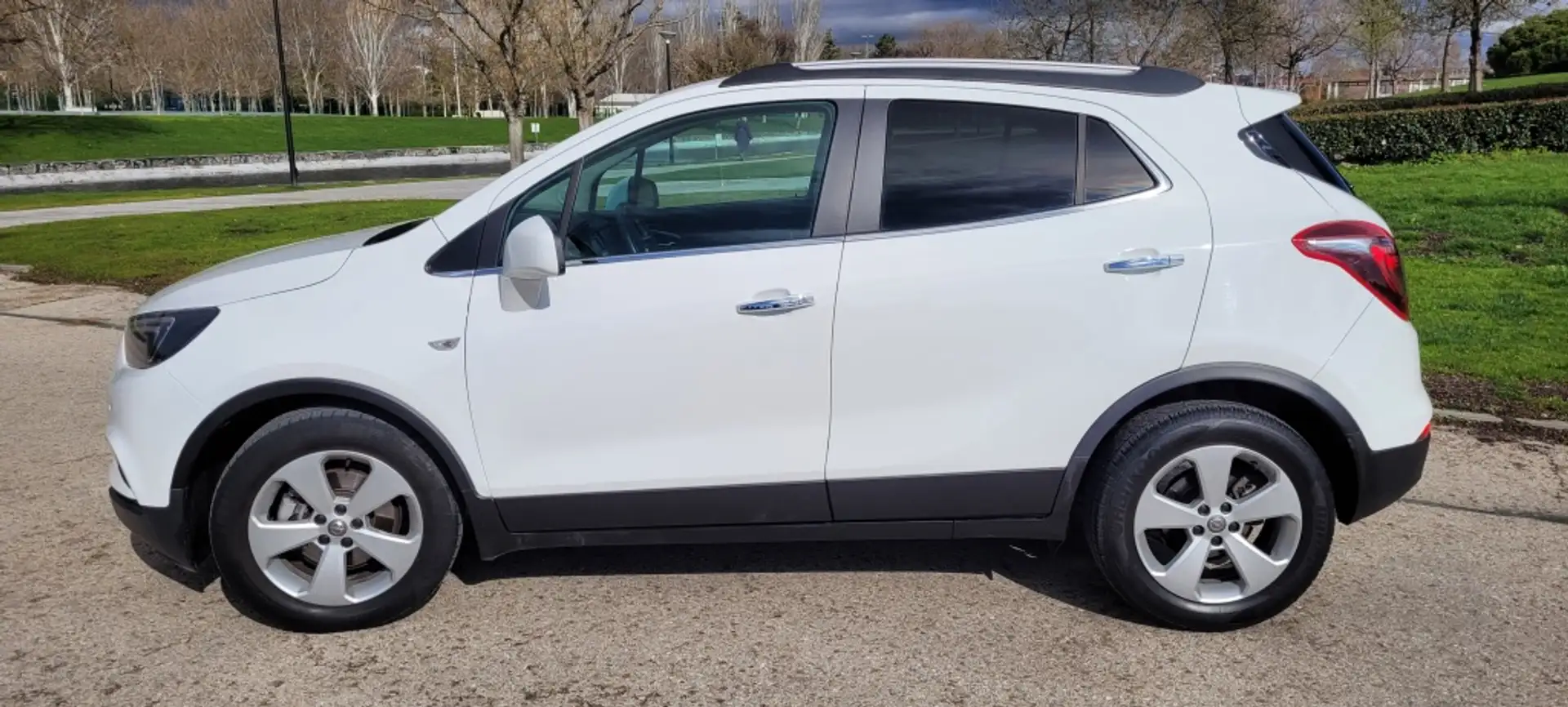 Opel Mokka X 1.4T Innovation 4x2 Aut. Blanco - 2