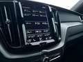 Volvo XC60 B5 AWD R Design Geartronic/KeyLess/4Z-Klima Schwarz - thumbnail 24