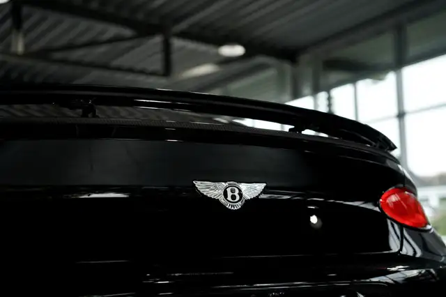 Bentley Continental GT view 13