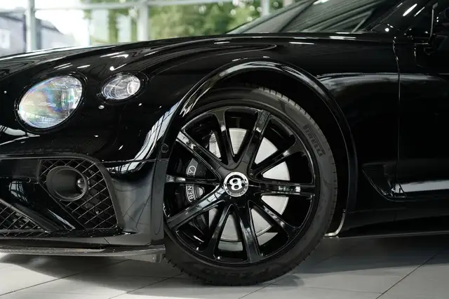 Bentley Continental GT view 2