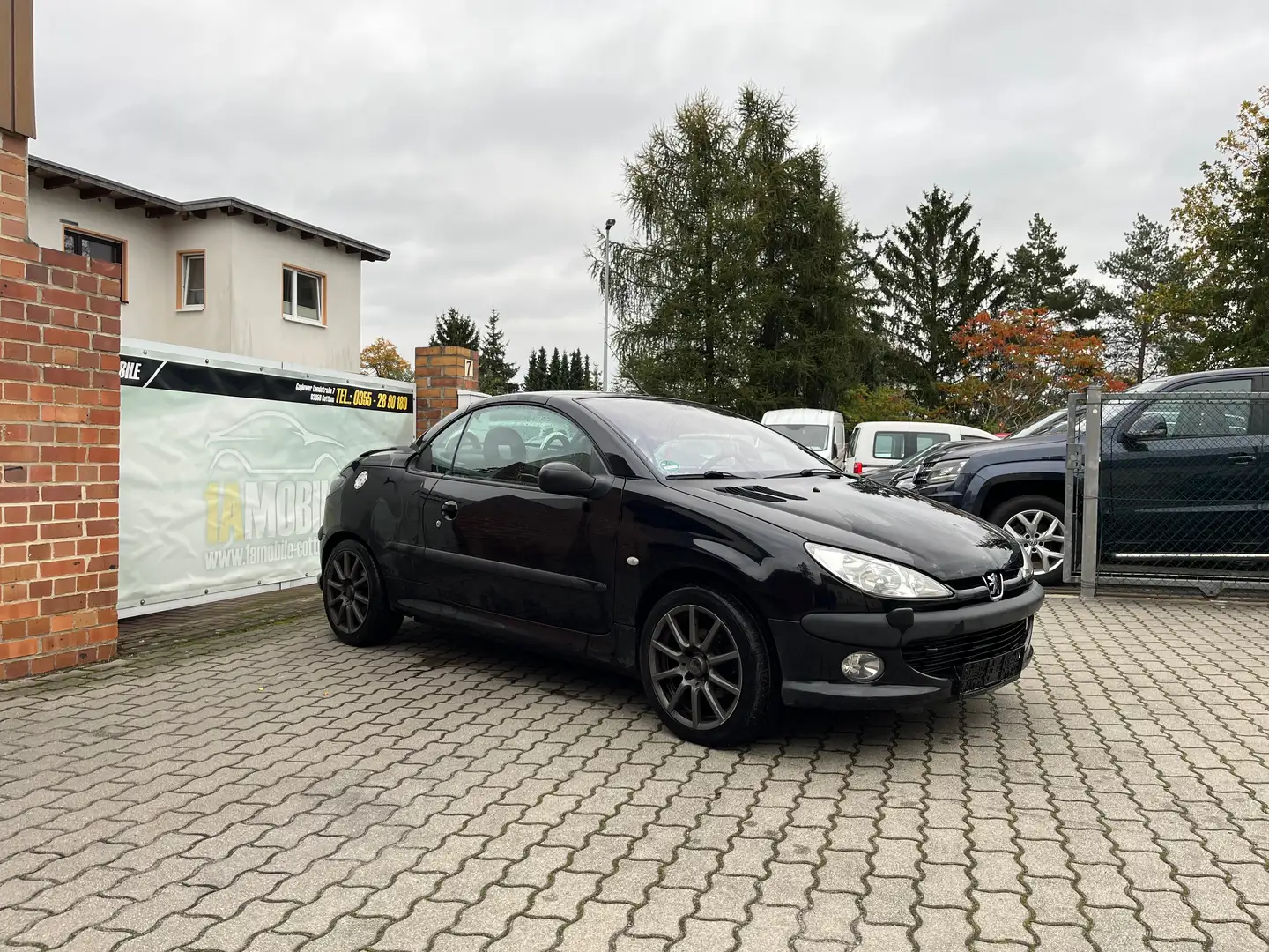 Peugeot 206 206 CC Cabrio Schwarz - 2
