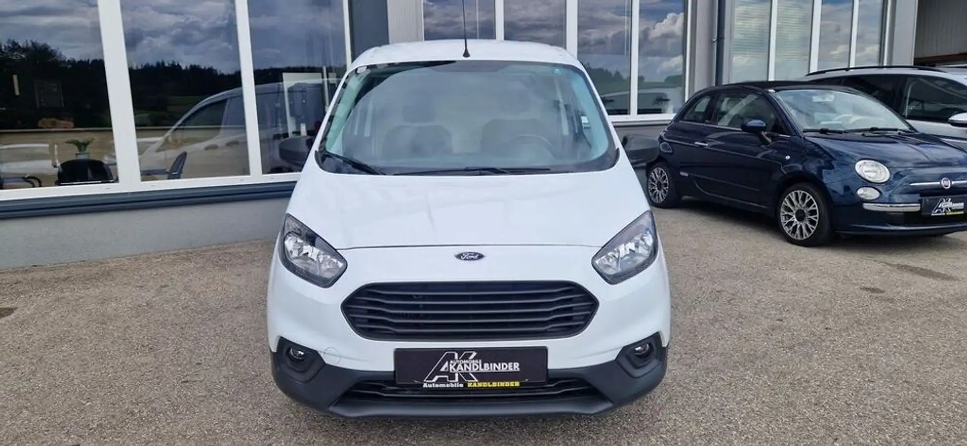 Ford Transit Courier ''1.Besitz'' ''Mwst.'' Weiß - 2