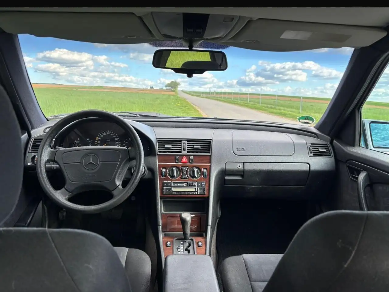 Mercedes-Benz C 180 Classic, foto 6